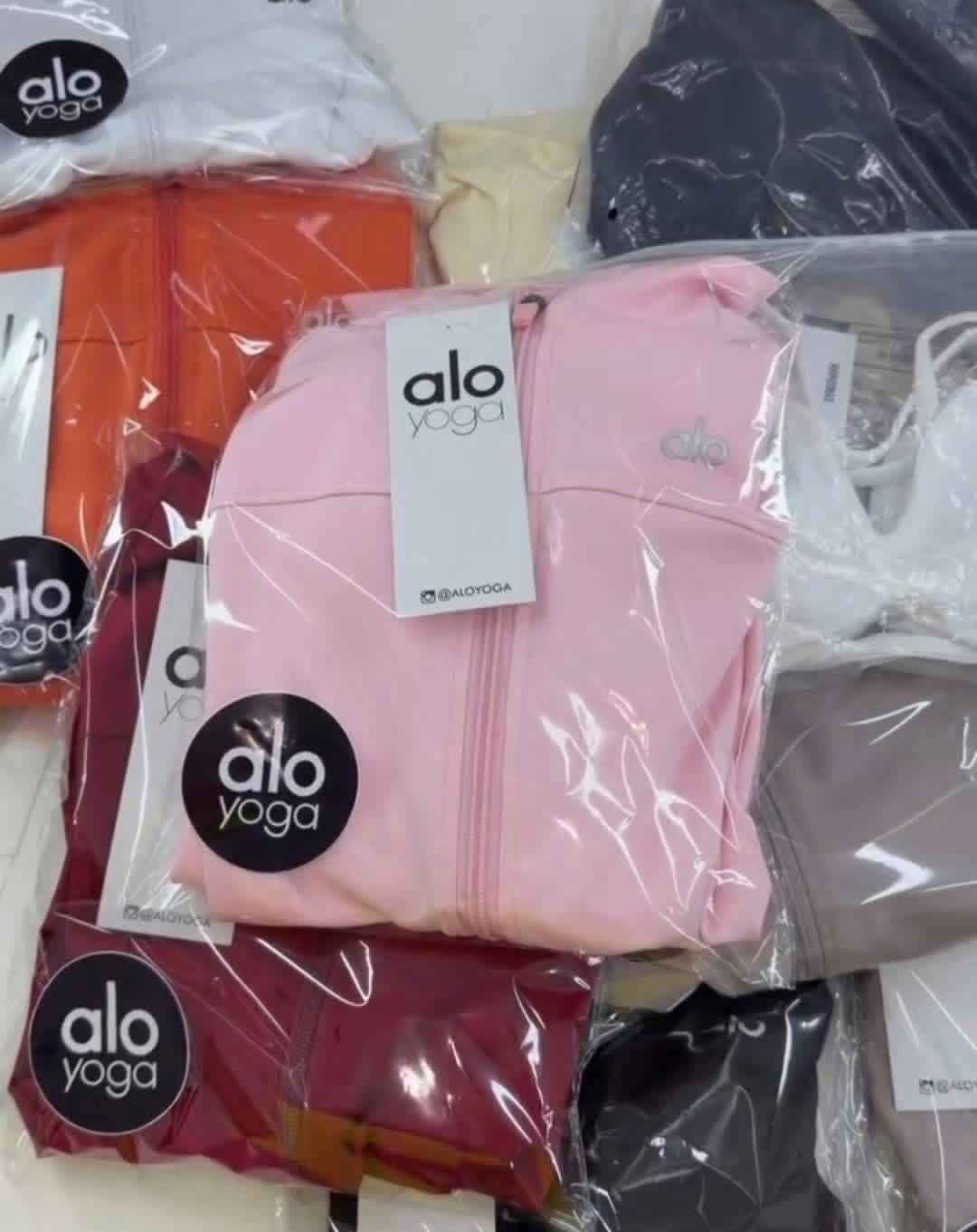 Alo clothing pallet