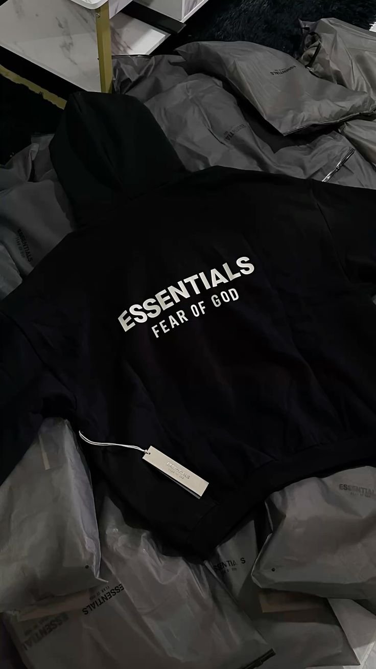 Fear of God Essentials for Men Wholesale Pallet